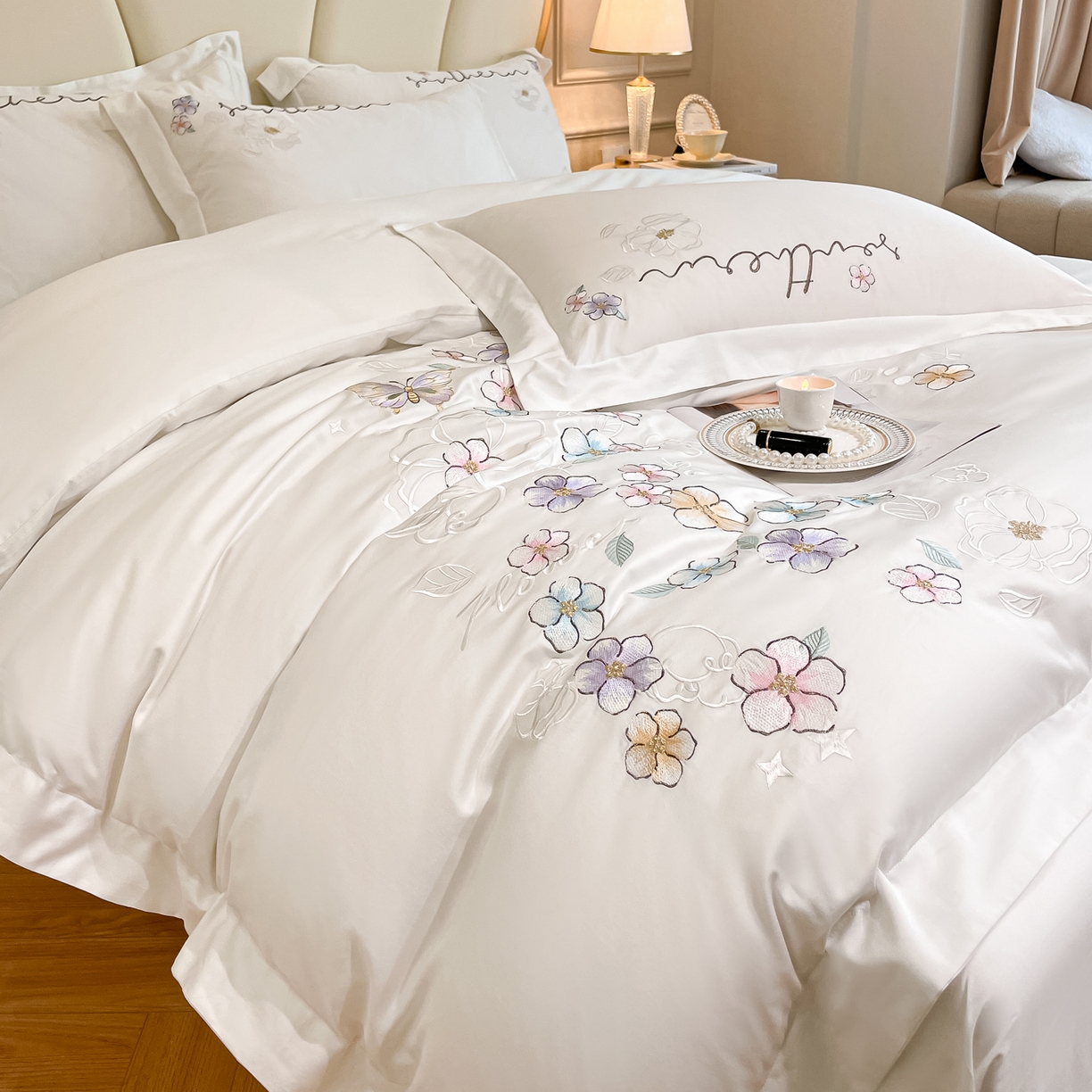 91家纺网 家纺一手货源 找家纺 博纳家纺 2026春夏新款13372全棉纯棉绣花四件套-奈雪 奈雪-象牙白