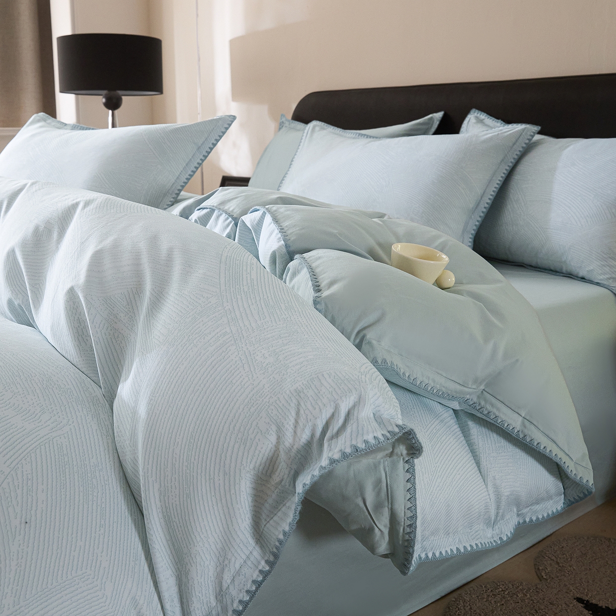 91家纺网 家纺一手货源 找家纺 置顶家纺 2026新款数码印花三角针贝壳边四件套-沐橙 沐橙-蓝