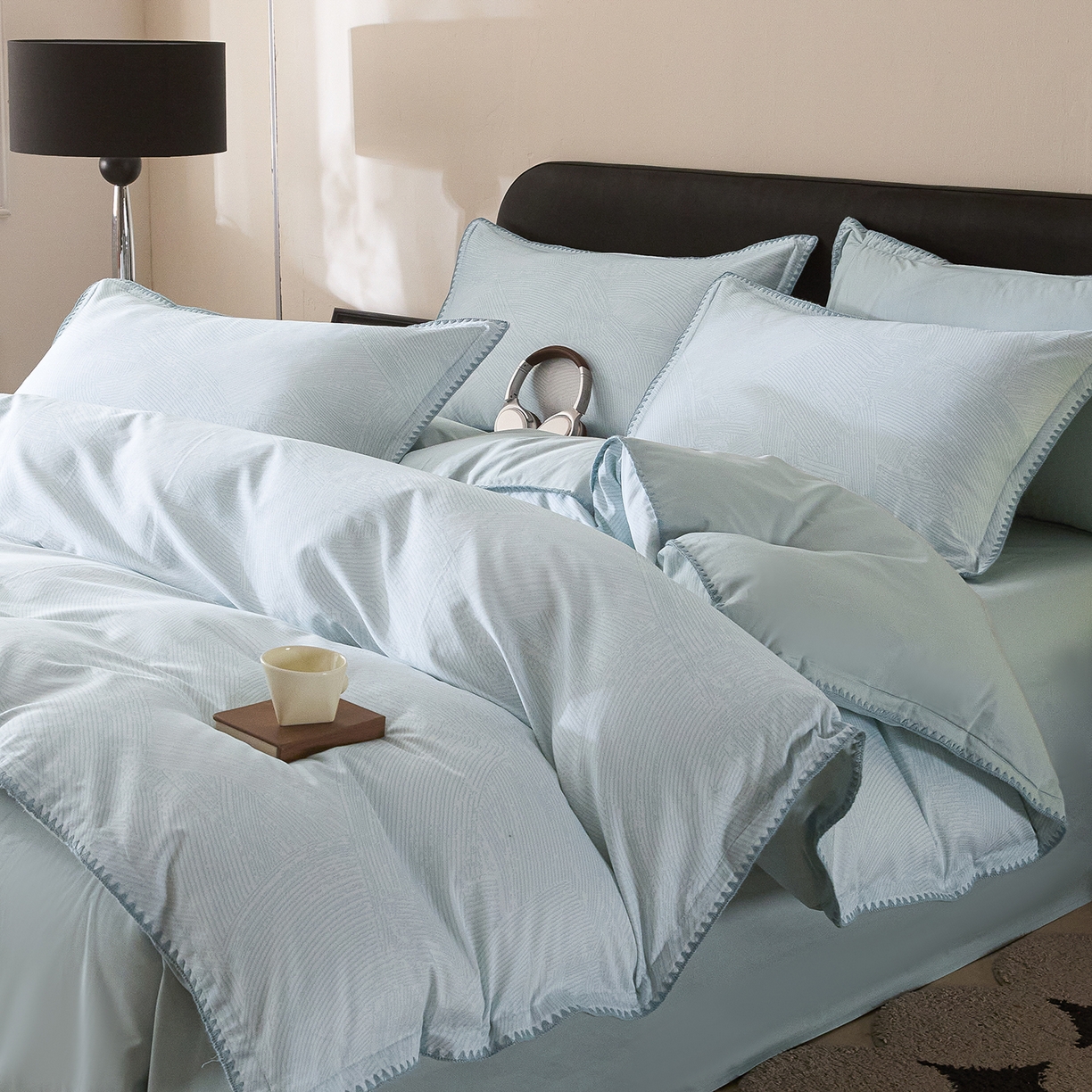 91家纺网 家纺一手货源 找家纺 置顶家纺 2026新款数码印花三角针贝壳边四件套-沐橙 沐橙-蓝