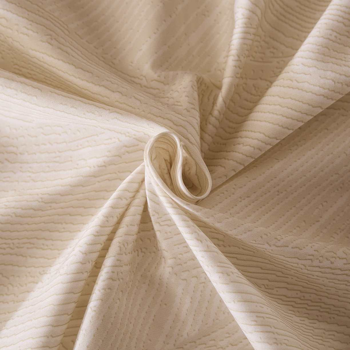 91家纺网 家纺一手货源 找家纺 置顶家纺 2026新款数码印花三角针贝壳边四件套-沐橙 沐橙-山红