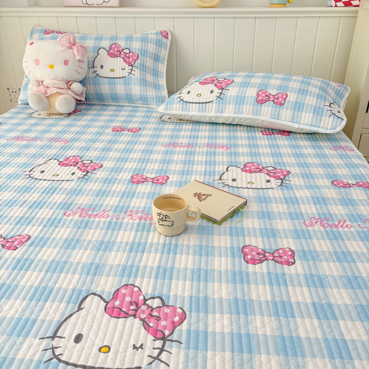 91家纺网 家纺一手货源 找家纺 孩子王家纺 2026新款Sanrio三丽鸥正版授权全棉纯棉夹棉多功能床垫-床盖（含防伪码） 甜美kt