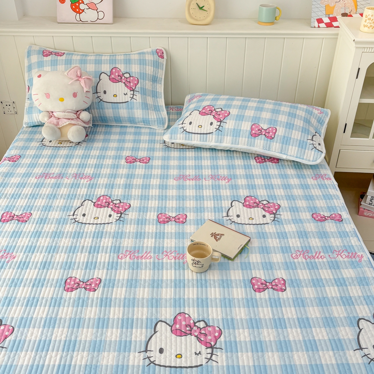 91家纺网 家纺一手货源 找家纺 孩子王家纺 2026新款Sanrio三丽鸥正版授权全棉纯棉夹棉多功能床垫-床盖（含防伪码） 甜美kt