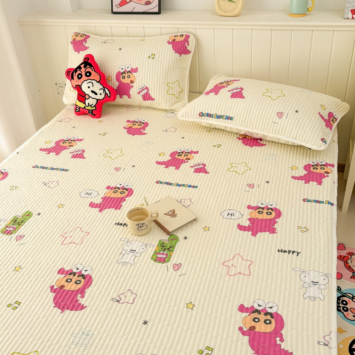 91家纺网 家纺一手货源 找家纺 孩子王家纺 2026新款Sanrio三丽鸥正版授权全棉纯棉夹棉多功能床垫-床盖（含防伪码） 童趣小新
