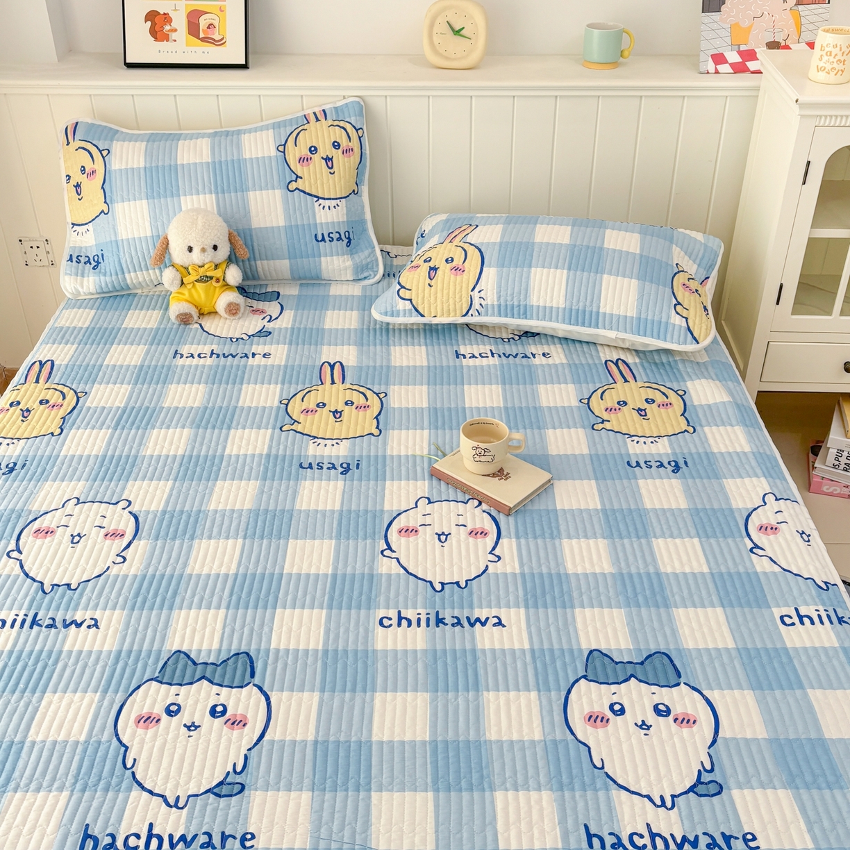 91家纺网 家纺一手货源 找家纺 孩子王家纺 2026新款Sanrio三丽鸥正版授权全棉纯棉夹棉多功能床垫-床盖（含防伪码） 蓝格乌萨奇