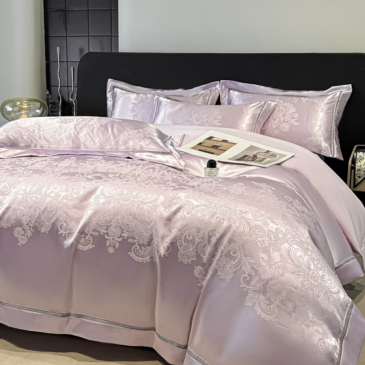 91家纺网 家纺一手货源 找家纺 博纳家纺 2026春夏新款轻奢高端色织定位提花拼角镂空款款四件套-沁园花语 沁园花语-浅紫