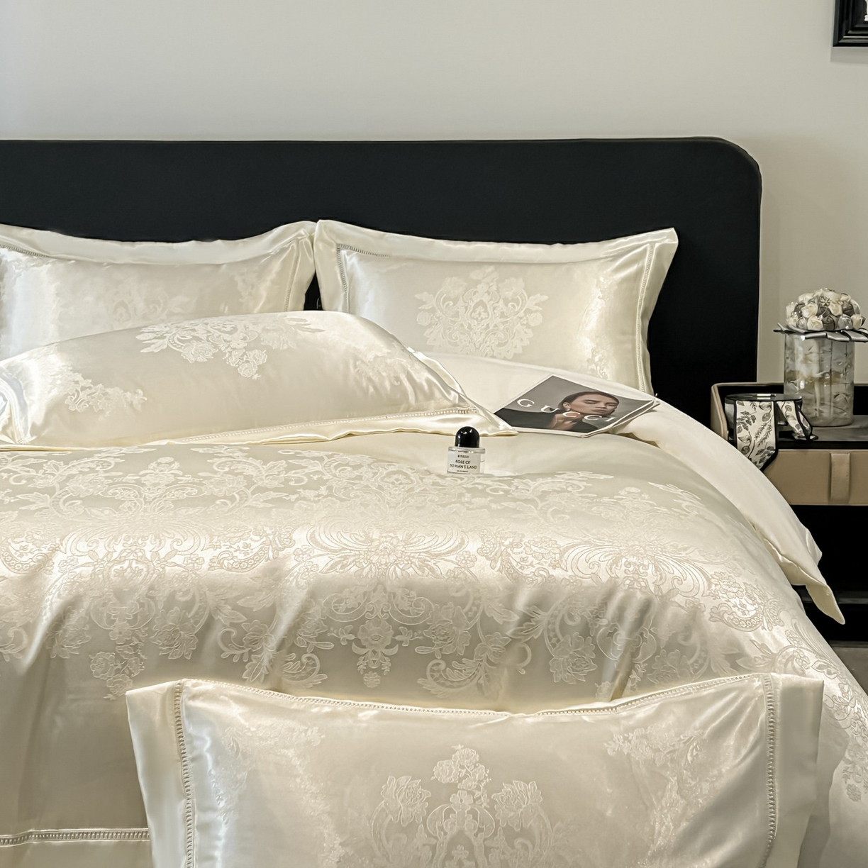 91家纺网 家纺一手货源 找家纺 博纳家纺 2026春夏新款轻奢高端色织定位提花拼角镂空款款四件套-沁园花语 沁园花语-象牙白