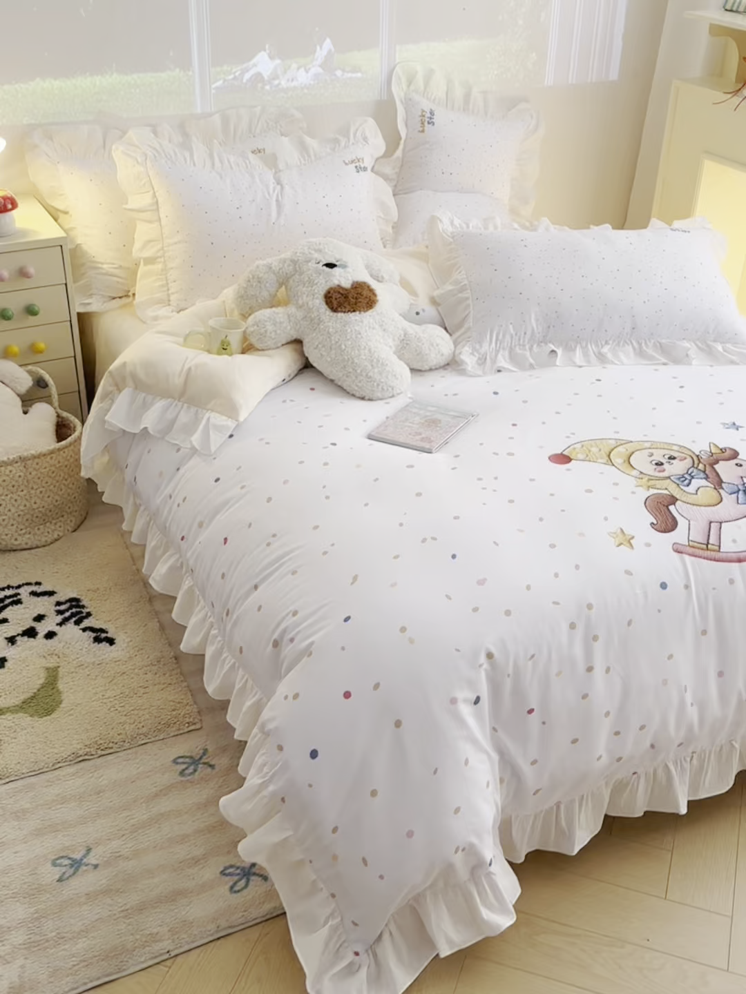 91家纺网 家纺一手货源 找家纺 孩子王家纺 2026新款韩式INS减龄小红书仿绣花花边款全棉纯棉卡通四件套 花边木马庄园