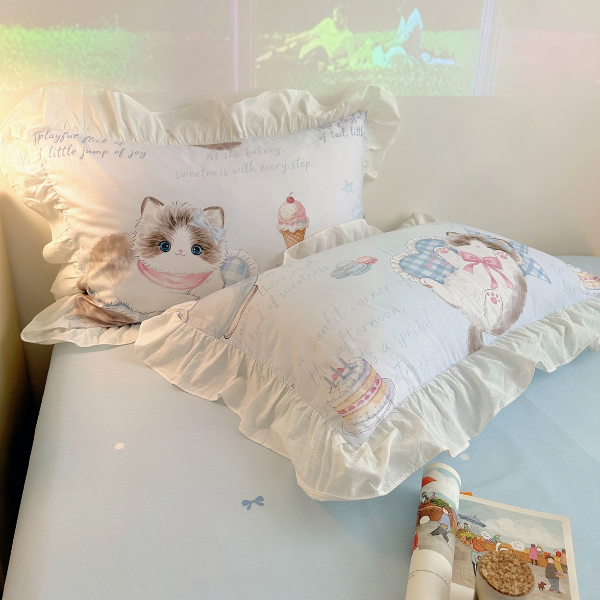 91家纺网 家纺一手货源 找家纺 孩子王家纺 2026新款韩式INS减龄小红书花边款全棉纯棉卡通四件套 花边奶油布偶猫