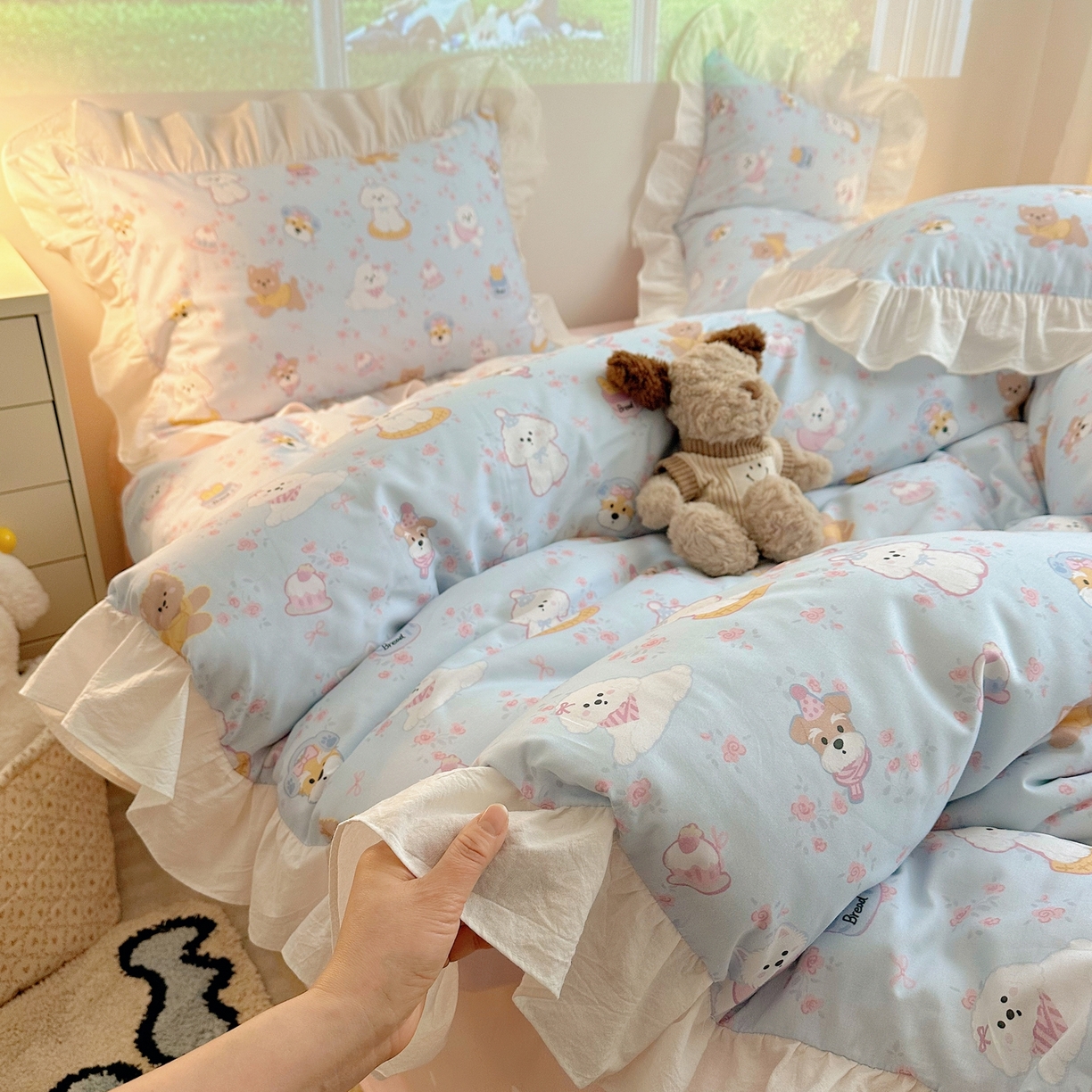 91家纺网 家纺一手货源 找家纺 孩子王家纺 2026新款韩式INS减龄小红书花边款全棉纯棉卡通四件套 花边小狗派对