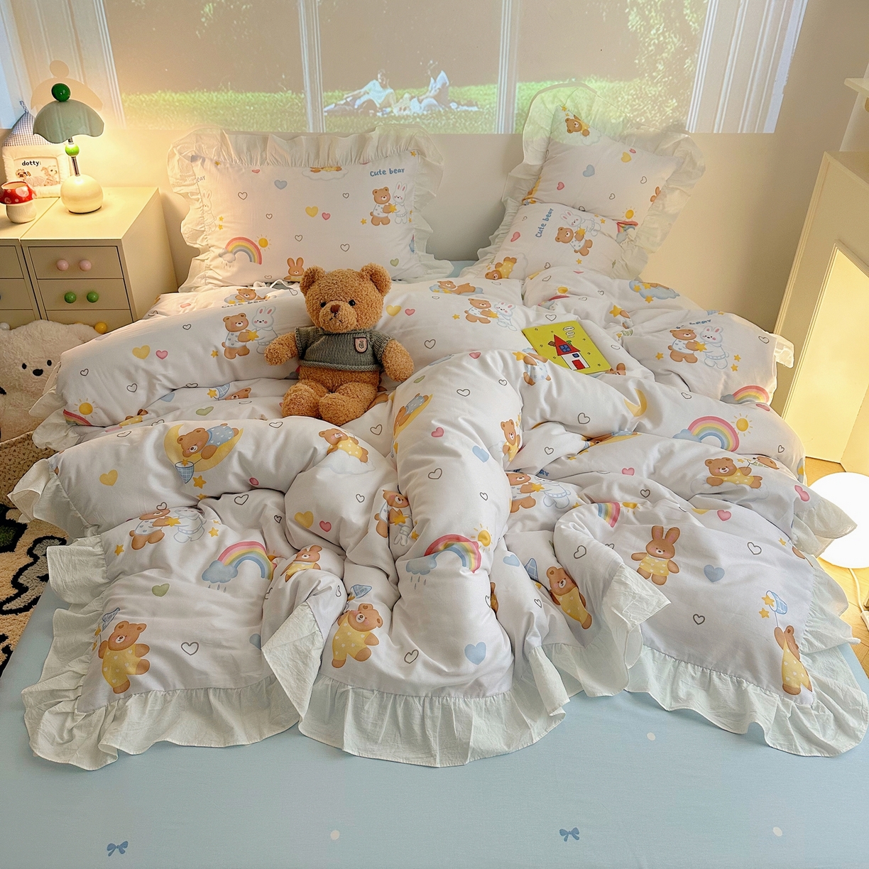 91家纺网 家纺一手货源 找家纺 孩子王家纺 2026新款韩式INS减龄小红书花边款全棉纯棉卡通四件套 花边小熊星梦