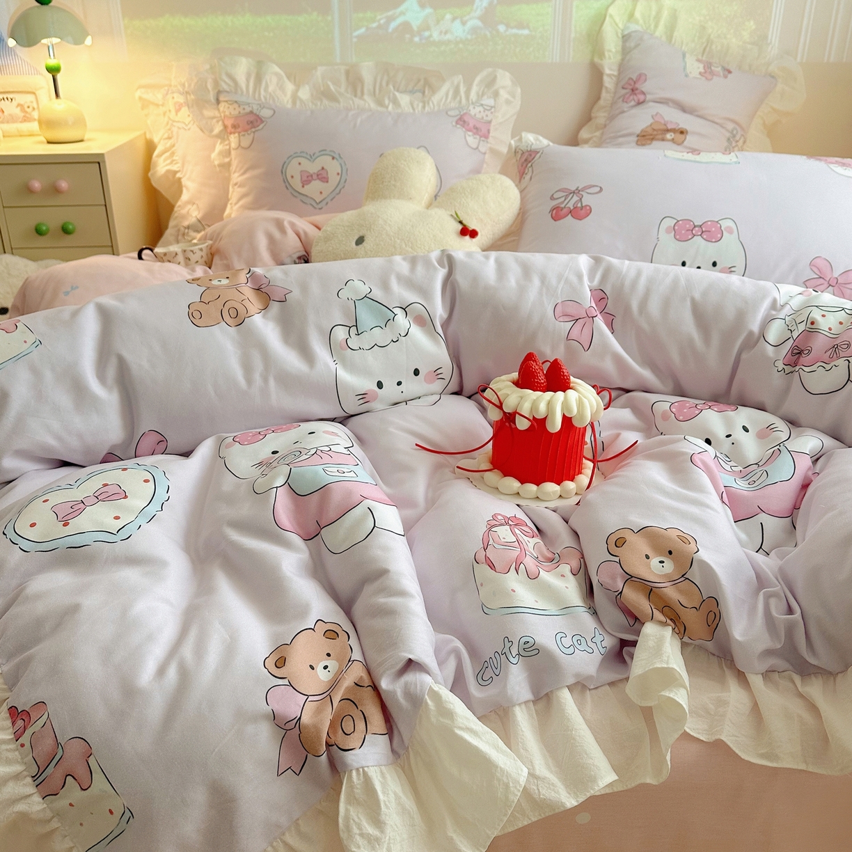 91家纺网 家纺一手货源 找家纺 孩子王家纺 2026新款韩式INS减龄小红书花边款全棉纯棉卡通四件套 花边甜妹小猫屋