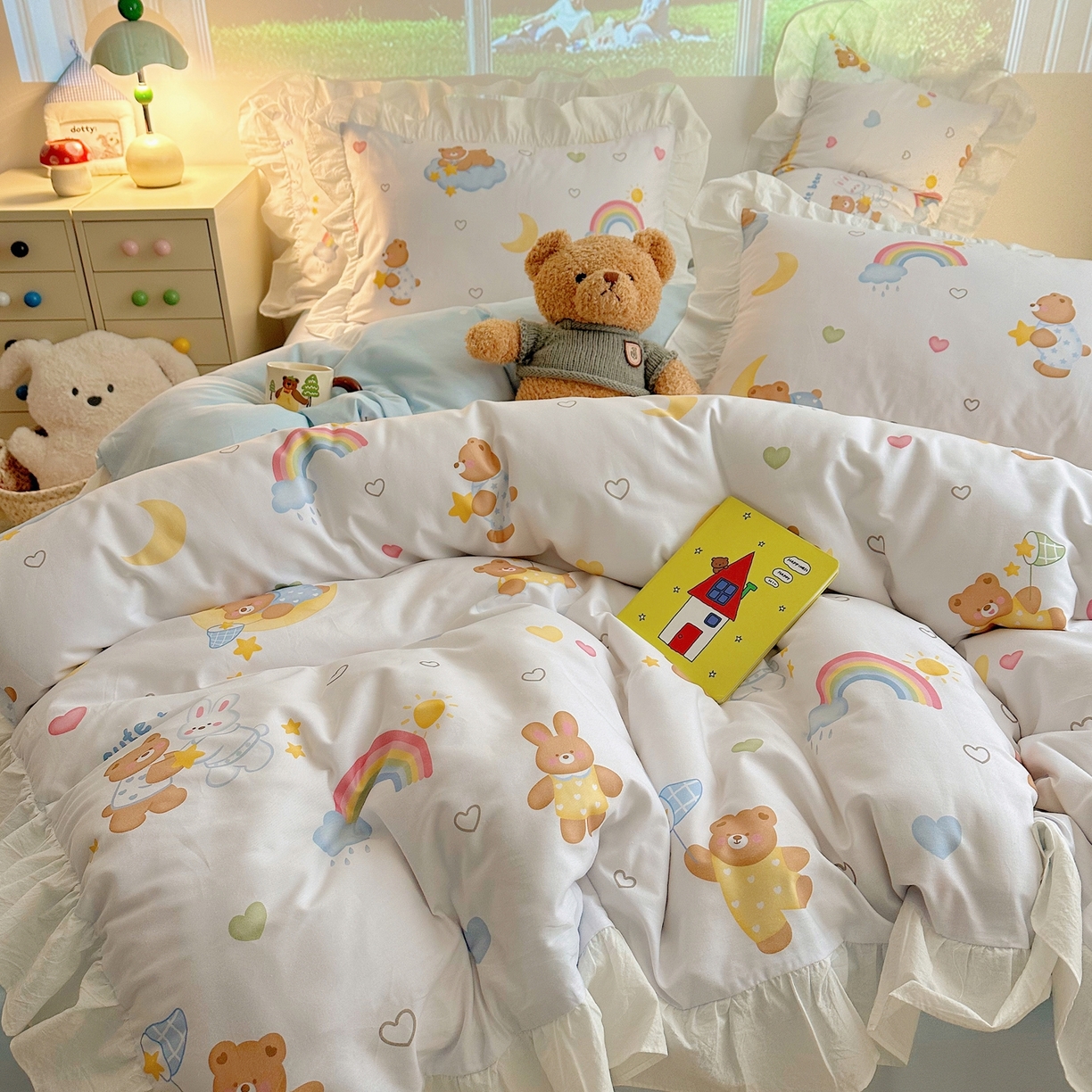 91家纺网 家纺一手货源 找家纺 孩子王家纺 2026新款韩式INS减龄小红书花边款全棉纯棉卡通四件套 花边小熊星梦