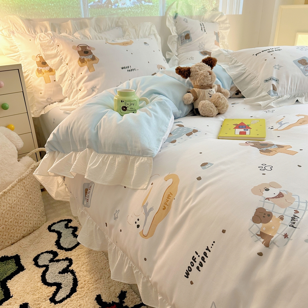 91家纺网 家纺一手货源 找家纺 孩子王家纺 2026新款韩式INS减龄小红书花边款全棉纯棉卡通四件套 花边小狗心事