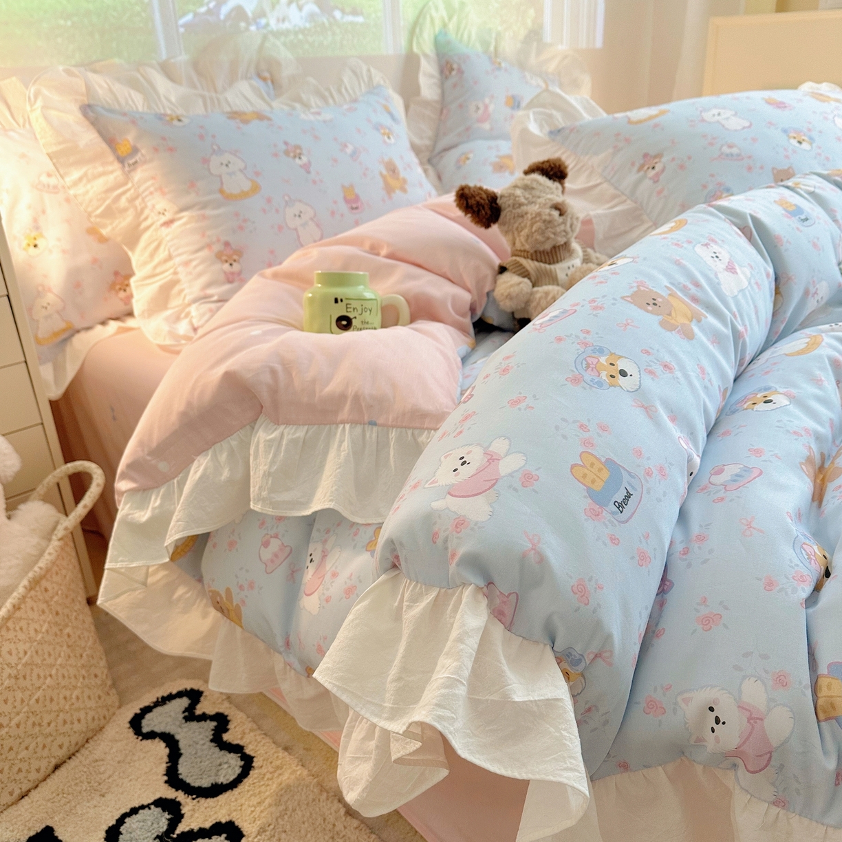 91家纺网 家纺一手货源 找家纺 孩子王家纺 2026新款韩式INS减龄小红书花边款全棉纯棉卡通四件套 花边小狗派对