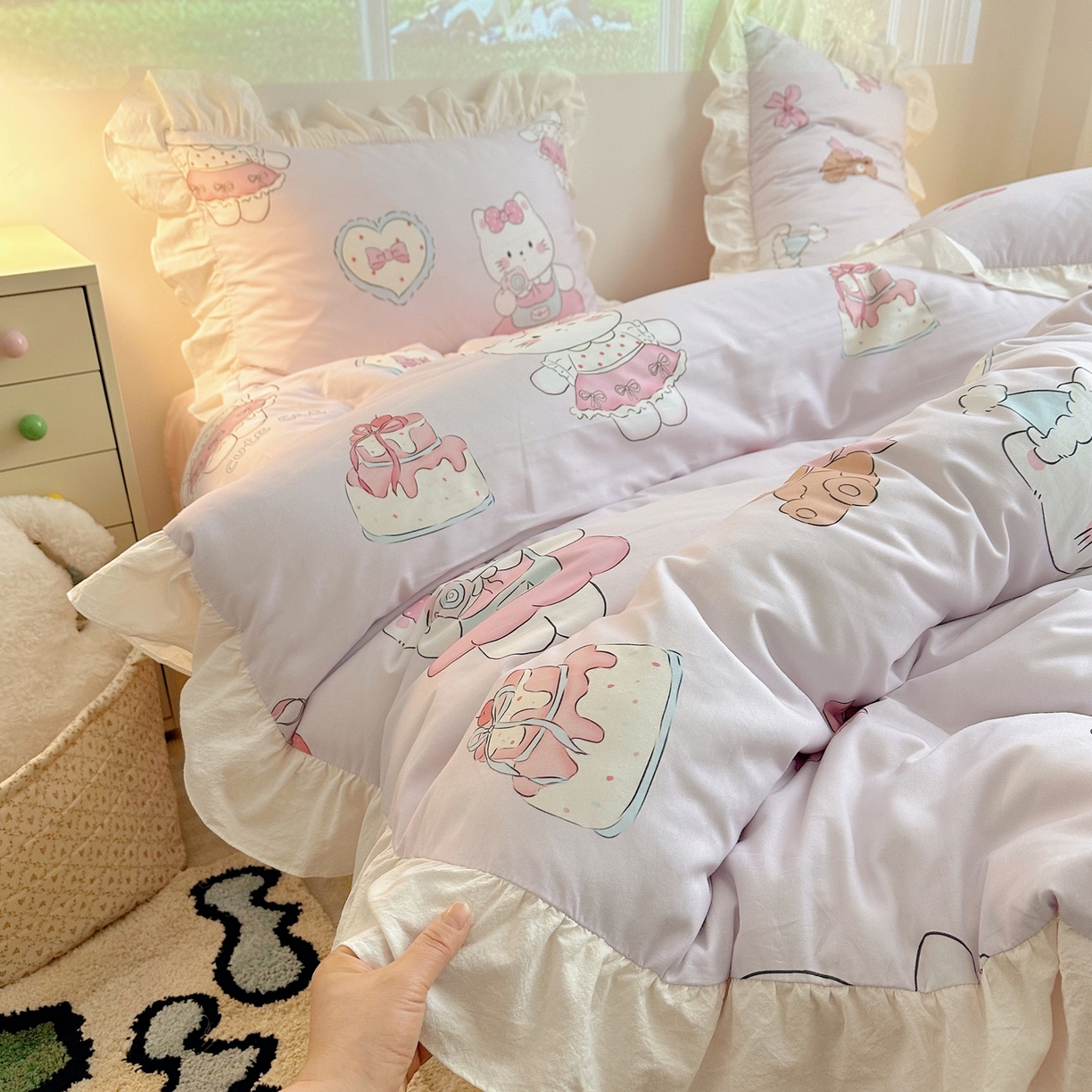 91家纺网 家纺一手货源 找家纺 孩子王家纺 2026新款韩式INS减龄小红书花边款全棉纯棉卡通四件套 花边甜妹小猫屋