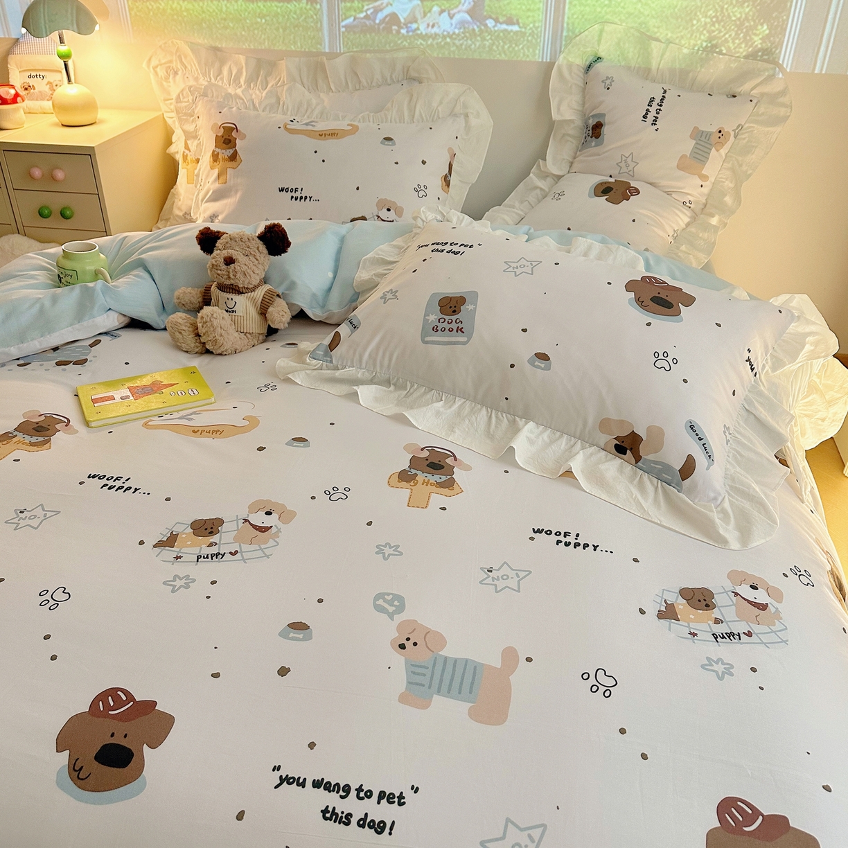 91家纺网 家纺一手货源 找家纺 孩子王家纺 2026新款韩式INS减龄小红书花边款全棉纯棉卡通四件套 花边小狗心事