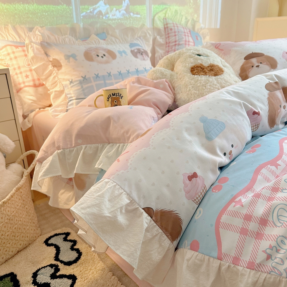 91家纺网 家纺一手货源 找家纺 孩子王家纺 2026新款韩式INS减龄小红书花边款全棉纯棉卡通四件套 花边小狗庄园