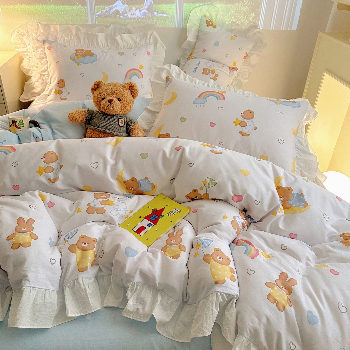 91家纺网 家纺一手货源 找家纺 孩子王家纺 2026新款韩式INS减龄小红书花边款全棉纯棉卡通四件套 花边小熊星梦