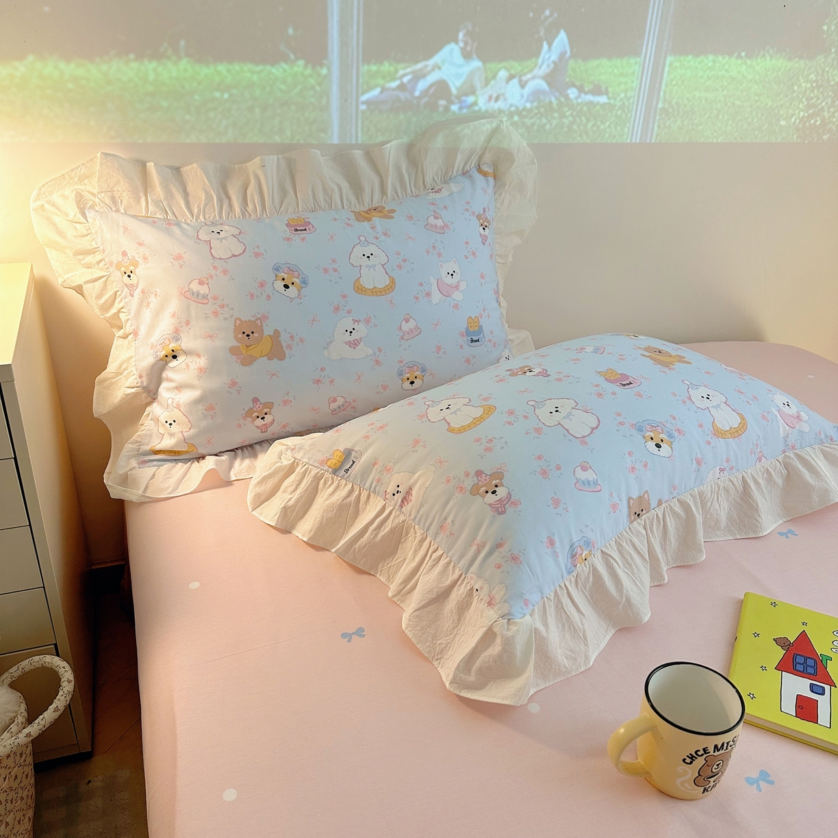 91家纺网 家纺一手货源 找家纺 孩子王家纺 2026新款韩式INS减龄小红书花边款全棉纯棉卡通四件套 花边小狗派对