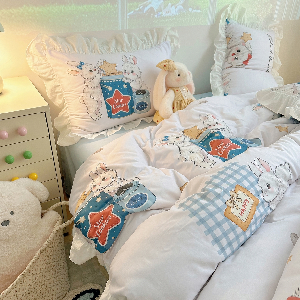 91家纺网 家纺一手货源 找家纺 孩子王家纺 2026新款韩式INS减龄小红书花边款全棉纯棉卡通四件套 花边星兔饼干