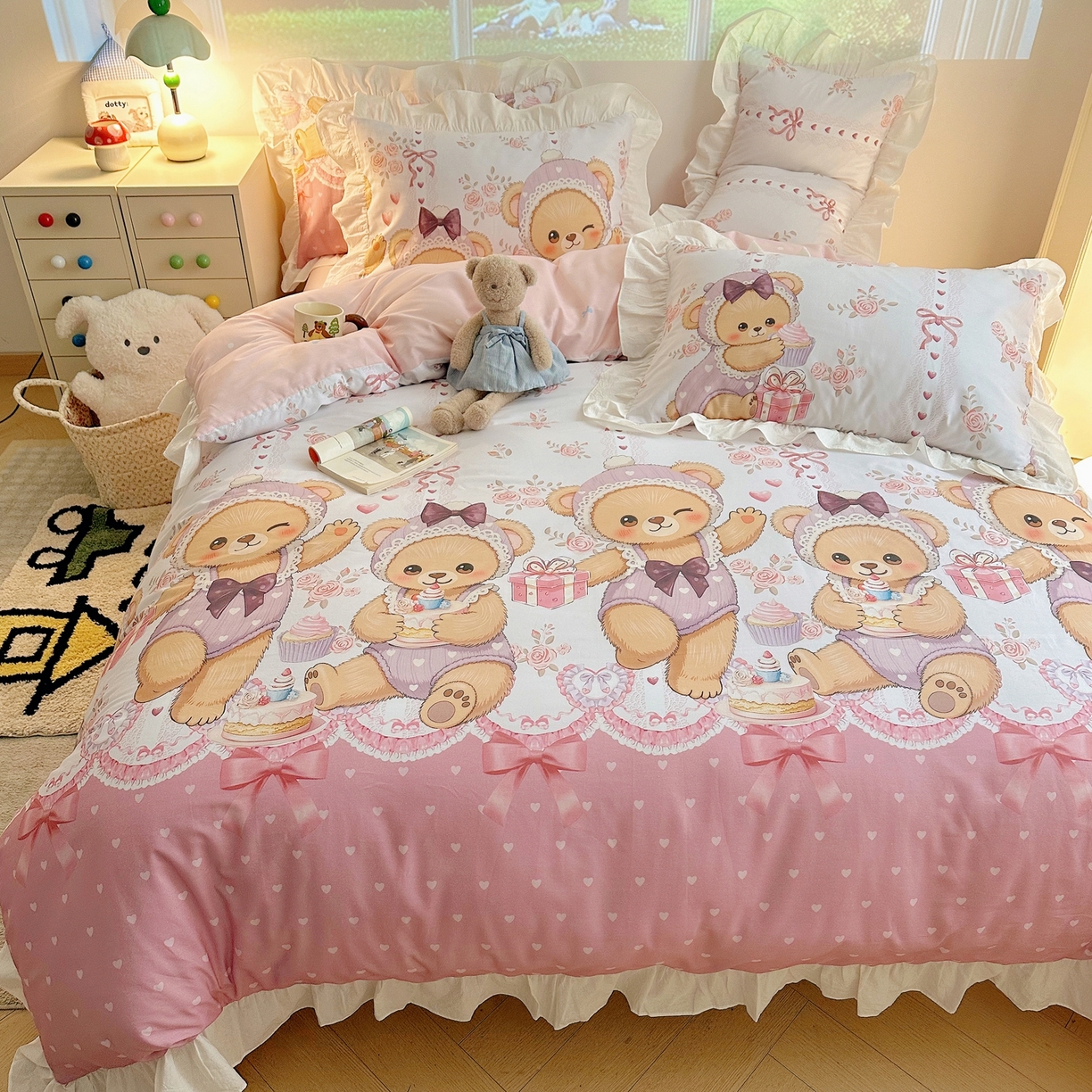 91家纺网 家纺一手货源 找家纺 孩子王家纺 2026新款韩式INS减龄小红书花边款全棉纯棉卡通四件套 花边甜梦小熊