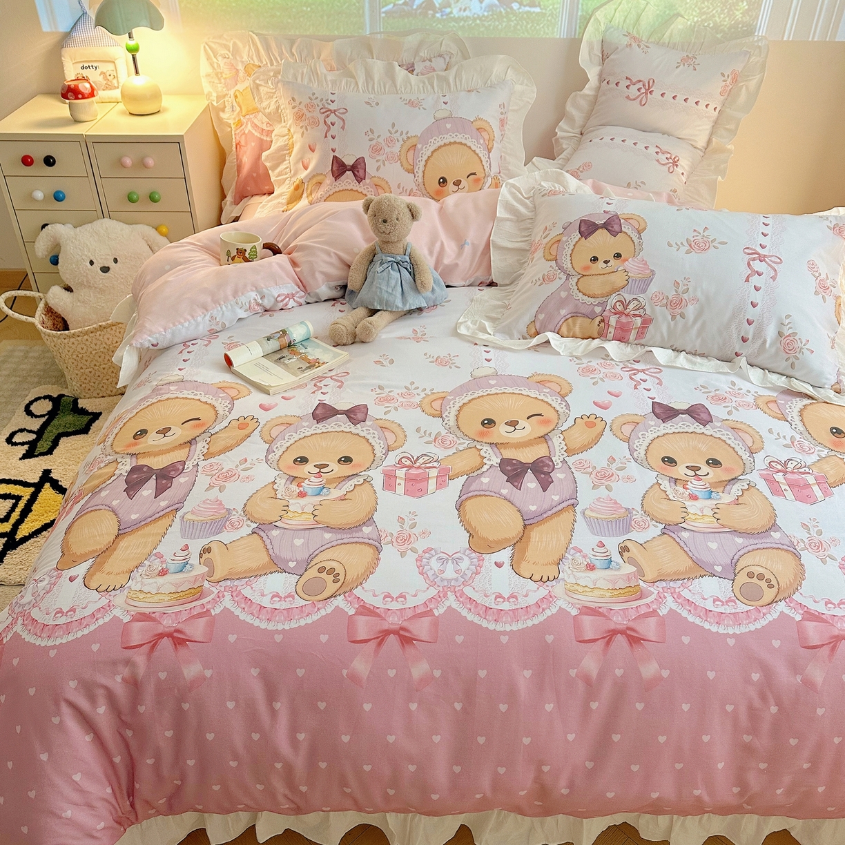 91家纺网 家纺一手货源 找家纺 孩子王家纺 2026新款韩式INS减龄小红书花边款全棉纯棉卡通四件套 花边甜梦小熊