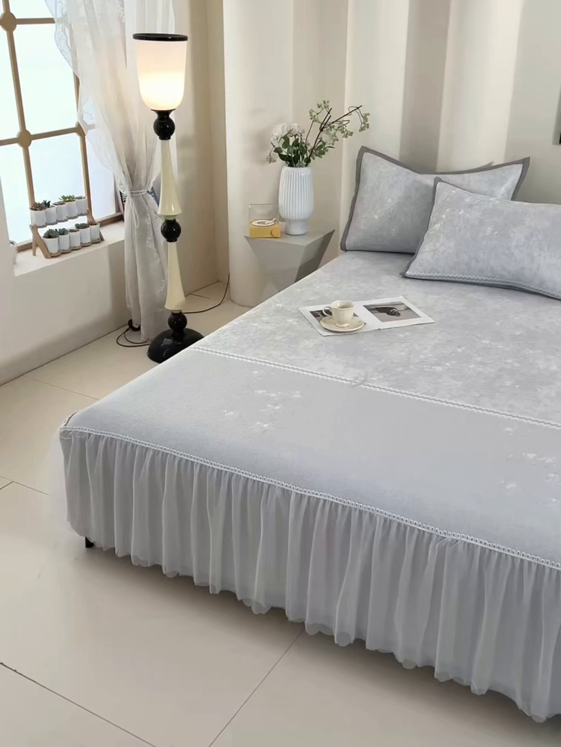 91家纺网 家纺一手货源 找家纺 梵克保罗 2026新款A类凉感豆豆席床裙款凉席席子-花枝招展 花枝招展-灰