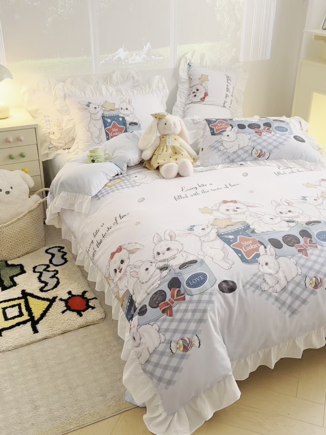 91家纺网 家纺一手货源 找家纺 孩子王家纺 2026新款韩式INS减龄小红书花边款全棉纯棉卡通四件套 花边星兔饼干