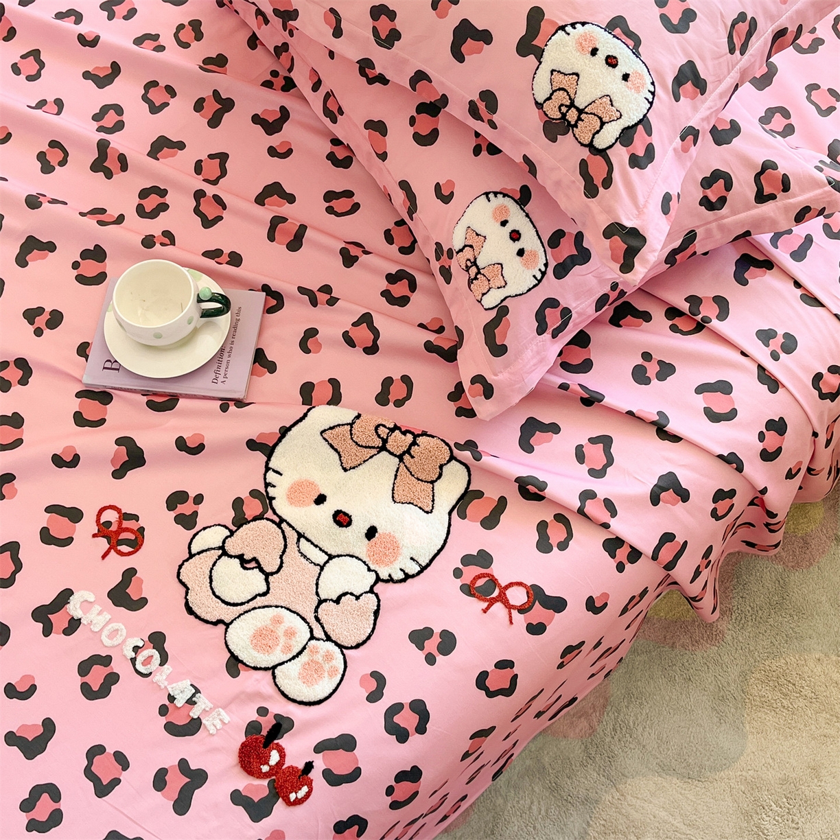 91家纺网 家纺一手货源 找家纺 笙意家纺 2026新款50S全棉纯棉毛巾绣单品床单床单单件 粉豹纹喵