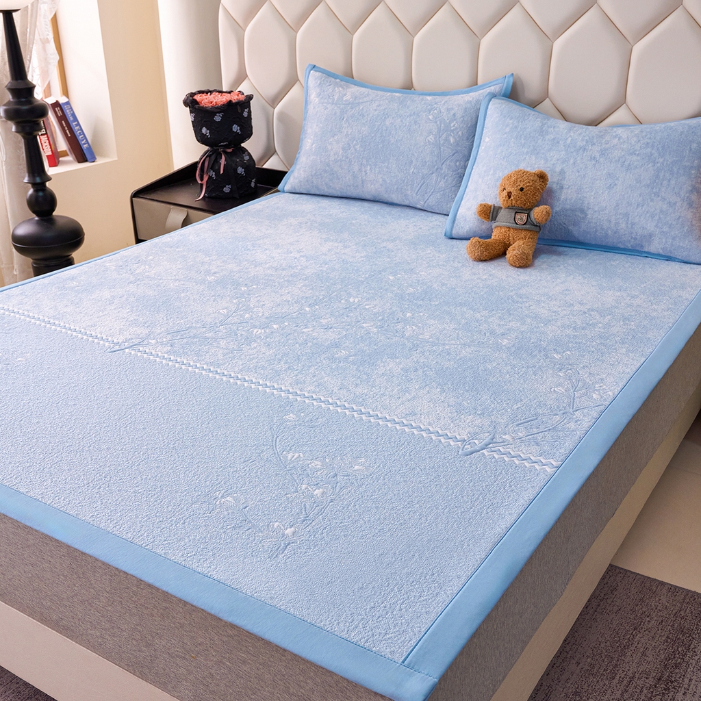 91家纺网 家纺一手货源 找家纺 （总）梵克保罗 2026春夏新款A类3D凉感冰豆豆席刺绣席子凉席三件套-平铺款花枝招展