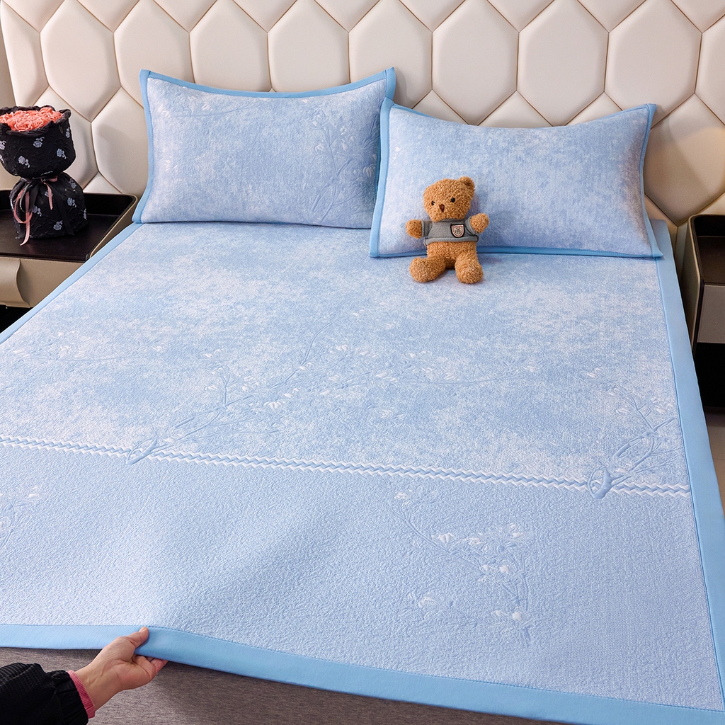 91家纺网 家纺一手货源 找家纺 （总）梵克保罗 2026春夏新款A类3D凉感冰豆豆席刺绣席子凉席三件套-平铺款花枝招展