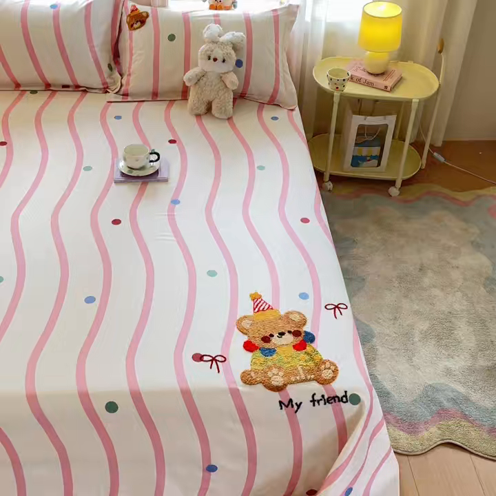 91家纺网 家纺一手货源 找家纺 笙意家纺 2026新款50S全棉纯棉毛巾绣单品床单床单单件 派对小熊