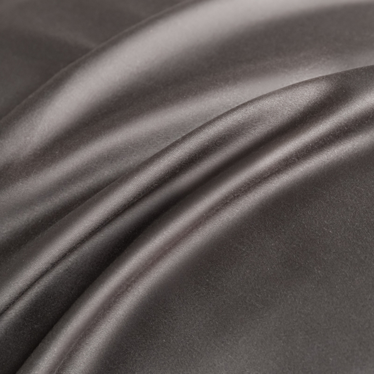 91家纺网 家纺一手货源 找家纺 秀色家纺 2026新款高端Pro+全棉纯棉床笠三件套纯棉床垫保护套简约纯色床套防尘罩单件 梦易-帝王灰