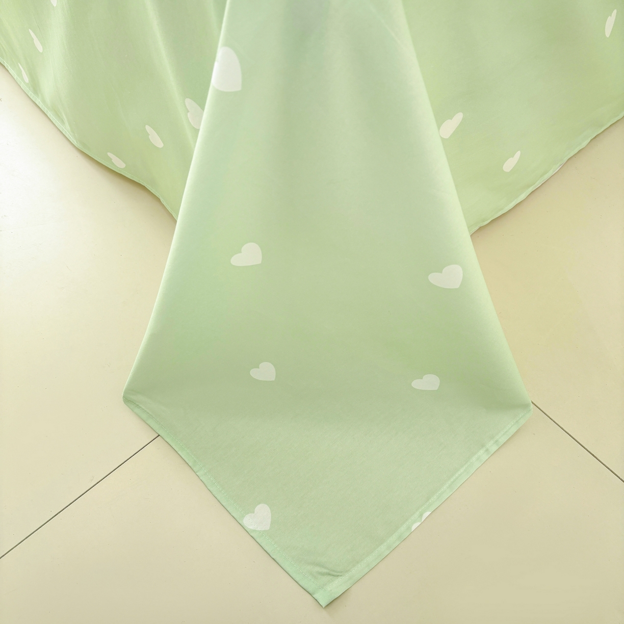 91家纺网 家纺一手货源 找家纺 孩子王家纺 2026新款卡通全棉纯棉正版授权小版蜡笔小新系列四件套-含防伪码 动感小新