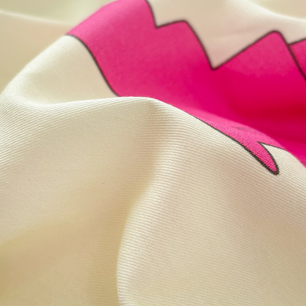 91家纺网 家纺一手货源 找家纺 孩子王家纺 2026新款卡通全棉纯棉正版授权小版蜡笔小新系列四件套-含防伪码 童趣小新