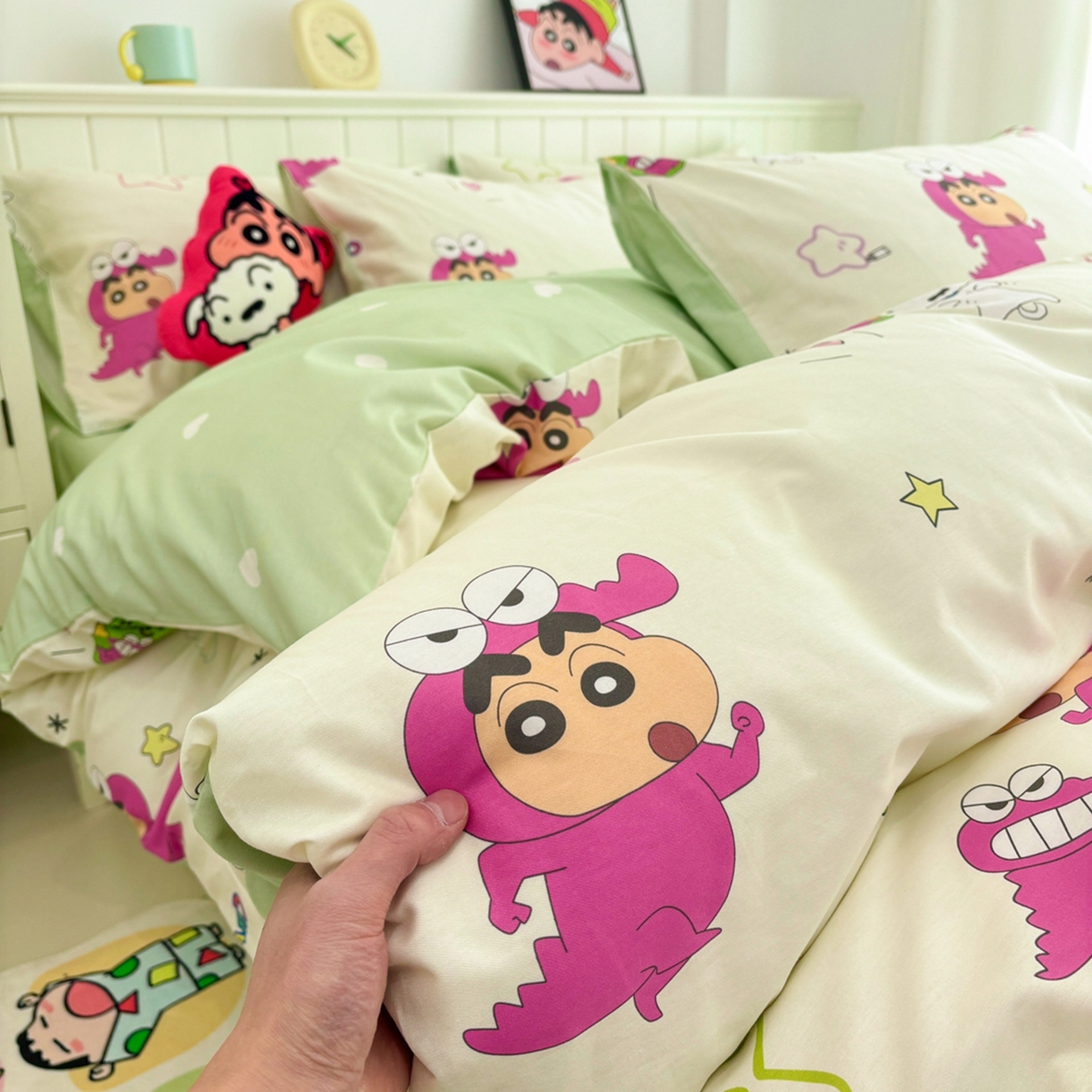 91家纺网 家纺一手货源 找家纺 孩子王家纺 2026新款卡通全棉纯棉正版授权小版蜡笔小新系列四件套-含防伪码 童趣小新
