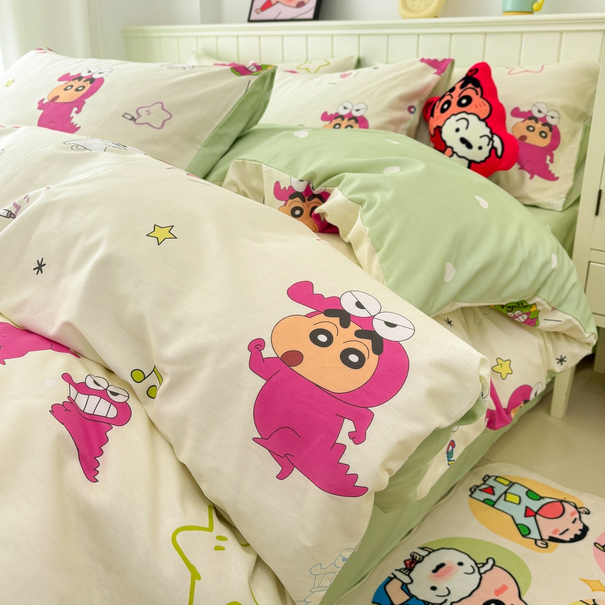 91家纺网 家纺一手货源 找家纺 孩子王家纺 2026新款卡通全棉纯棉正版授权小版蜡笔小新系列四件套-含防伪码 童趣小新