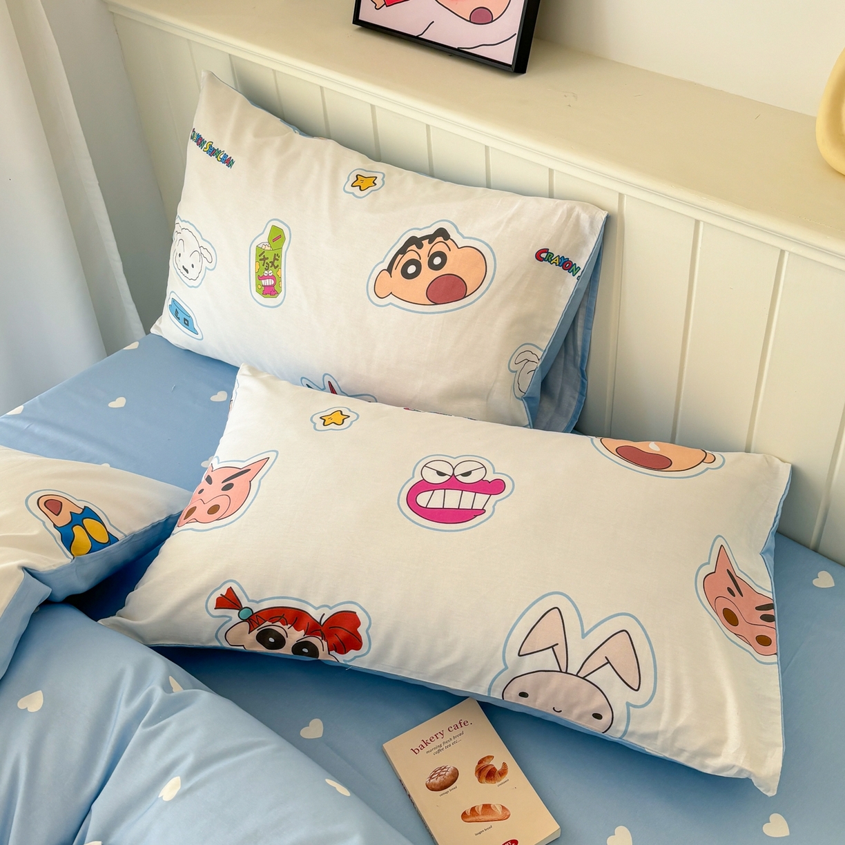 91家纺网 家纺一手货源 找家纺 孩子王家纺 2026新款卡通全棉纯棉正版授权小版蜡笔小新系列四件套-含防伪码 欢乐小新