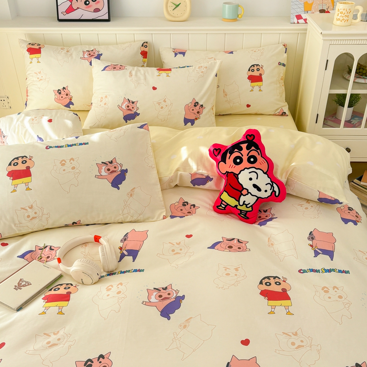 91家纺网 家纺一手货源 找家纺 孩子王家纺 2026新款卡通全棉纯棉正版授权小版蜡笔小新系列四件套-含防伪码 乐天派小新