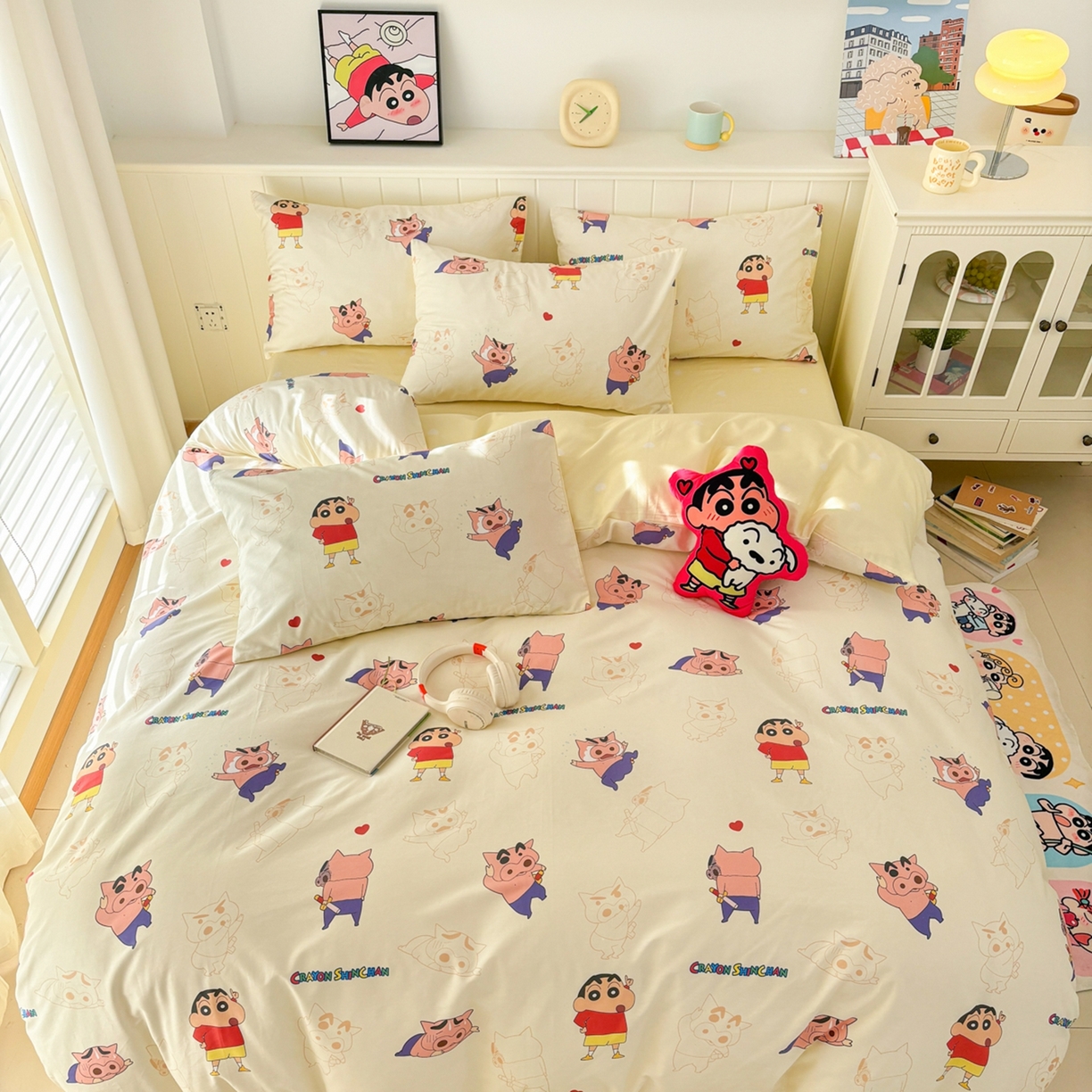 91家纺网 家纺一手货源 找家纺 孩子王家纺 2026新款卡通全棉纯棉正版授权小版蜡笔小新系列四件套-含防伪码 乐天派小新