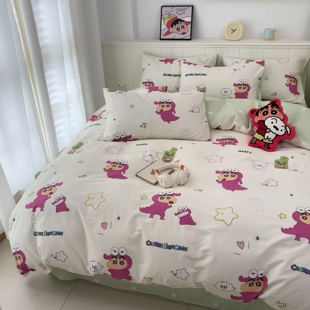 91家纺网 家纺一手货源 找家纺 孩子王家纺 2026新款卡通全棉纯棉正版授权小版蜡笔小新系列四件套-含防伪码 童趣小新