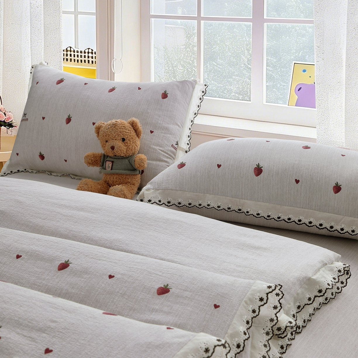 91家纺网 家纺一手货源 找家纺 恋之语 2026新款全棉花边色织水洗棉花边四件套 草莓