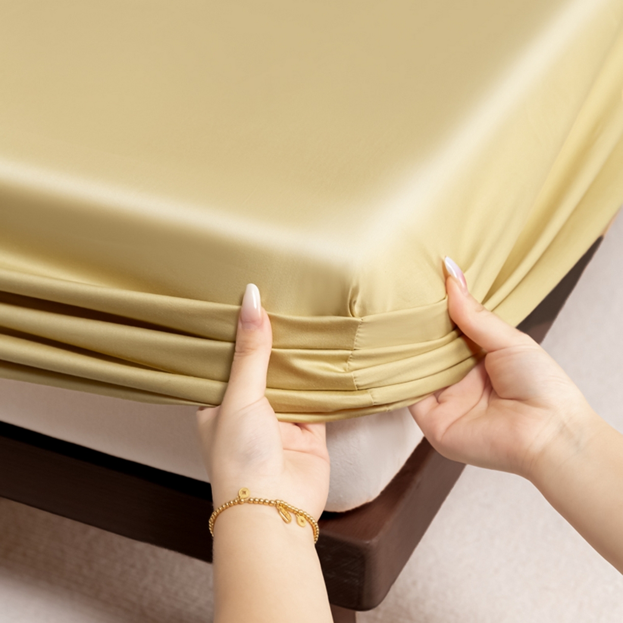 91家纺网 家纺一手货源 找家纺 秀色家纺 2026新款高端Pro+全棉纯棉床笠三件套纯棉床垫保护套简约纯色床套防尘罩单件 梦易-奶茶米