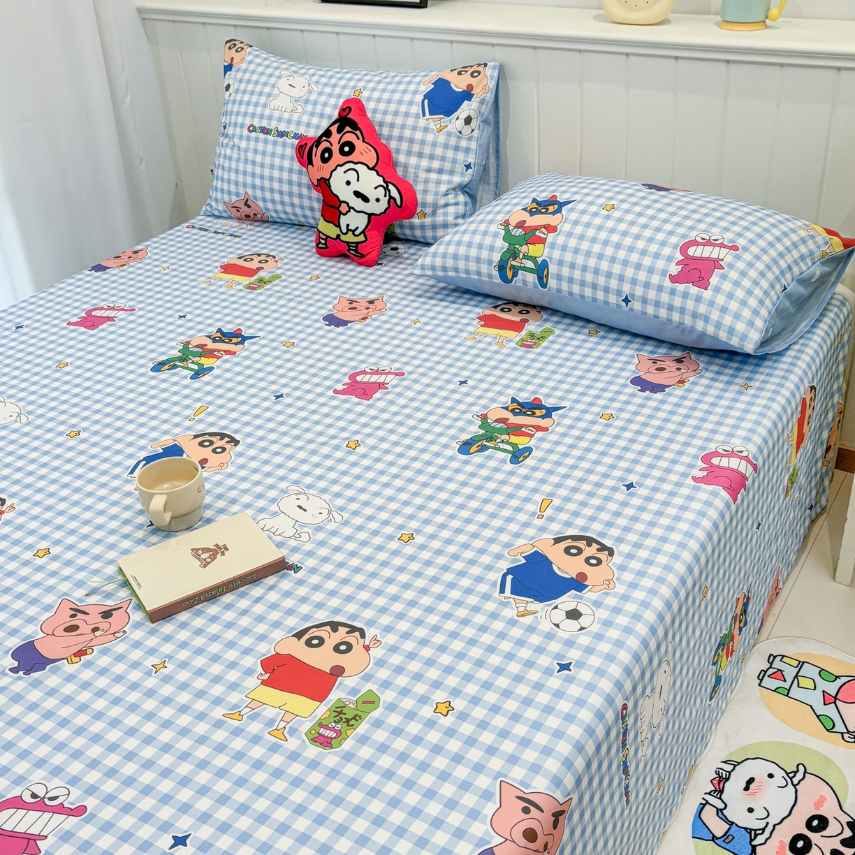 91家纺网 家纺一手货源 找家纺 孩子王家纺 2026新款卡通全棉纯棉正版授权小版蜡笔小新系列单床单床单单件单品床单-含防伪码 蓝格小新乐园