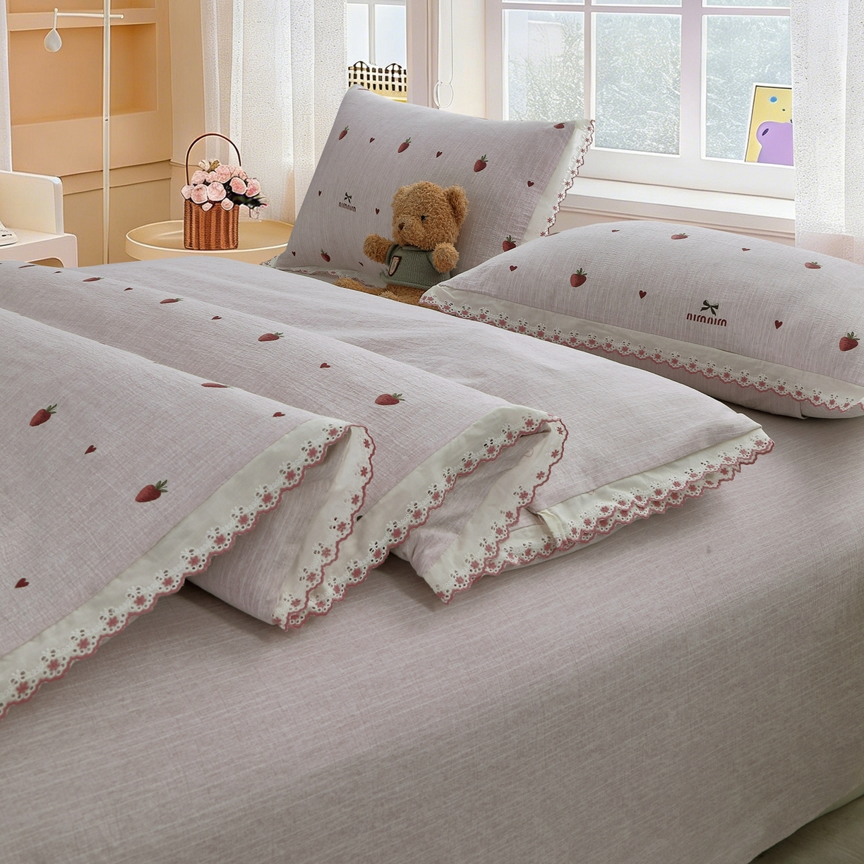 91家纺网 家纺一手货源 找家纺 恋之语 2026新款全棉花边色织水洗棉花边四件套 草莓甜酒