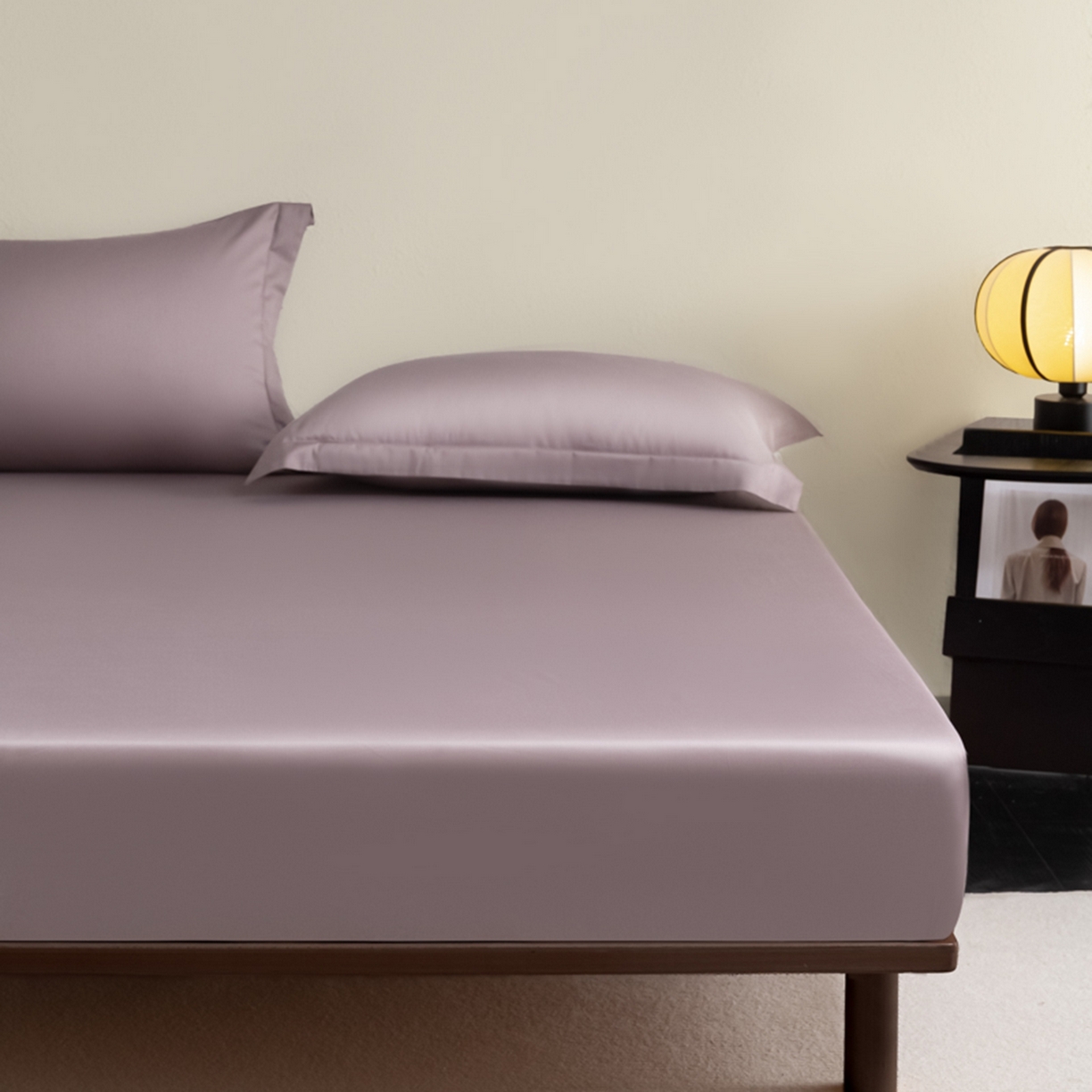 91家纺网 家纺一手货源 找家纺 秀色家纺 2026新款高端Pro+全棉纯棉床笠三件套纯棉床垫保护套简约纯色床套防尘罩单件 梦易-香芋紫