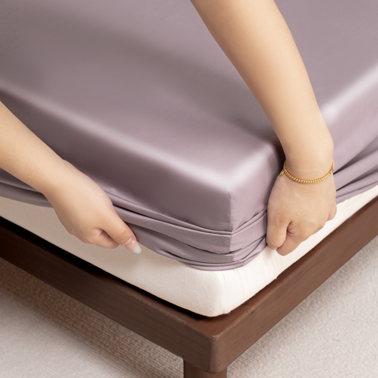 91家纺网 家纺一手货源 找家纺 秀色家纺 2026新款高端Pro+全棉纯棉床笠三件套纯棉床垫保护套简约纯色床套防尘罩单件 梦易-香芋紫