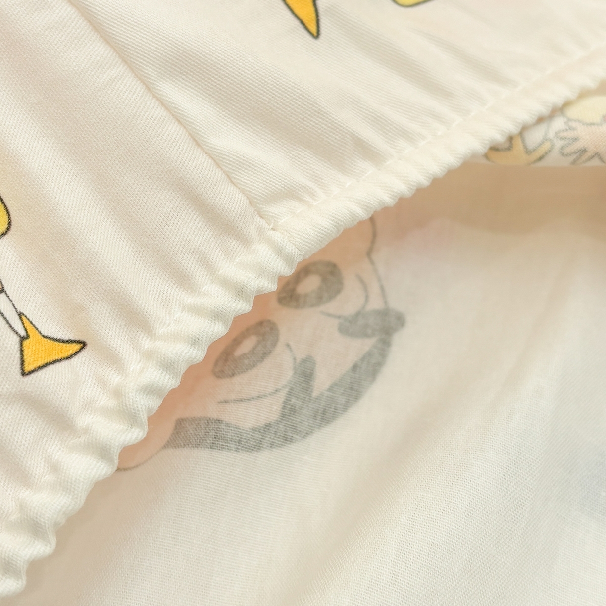 91家纺网 家纺一手货源 找家纺 孩子王家纺 2026新款卡通全棉纯棉正版授权小版蜡笔小新系列单床笠床笠单件单品床笠-含防伪码 无厘头小新