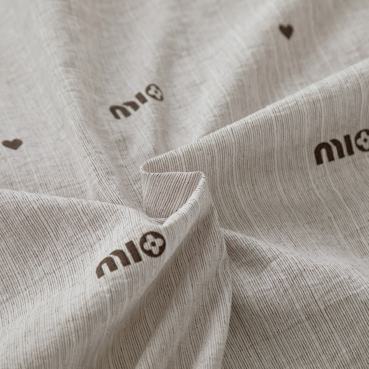 91家纺网 家纺一手货源 找家纺 恋之语 2026新款全棉花边色织水洗棉花边四件套 粉心领结