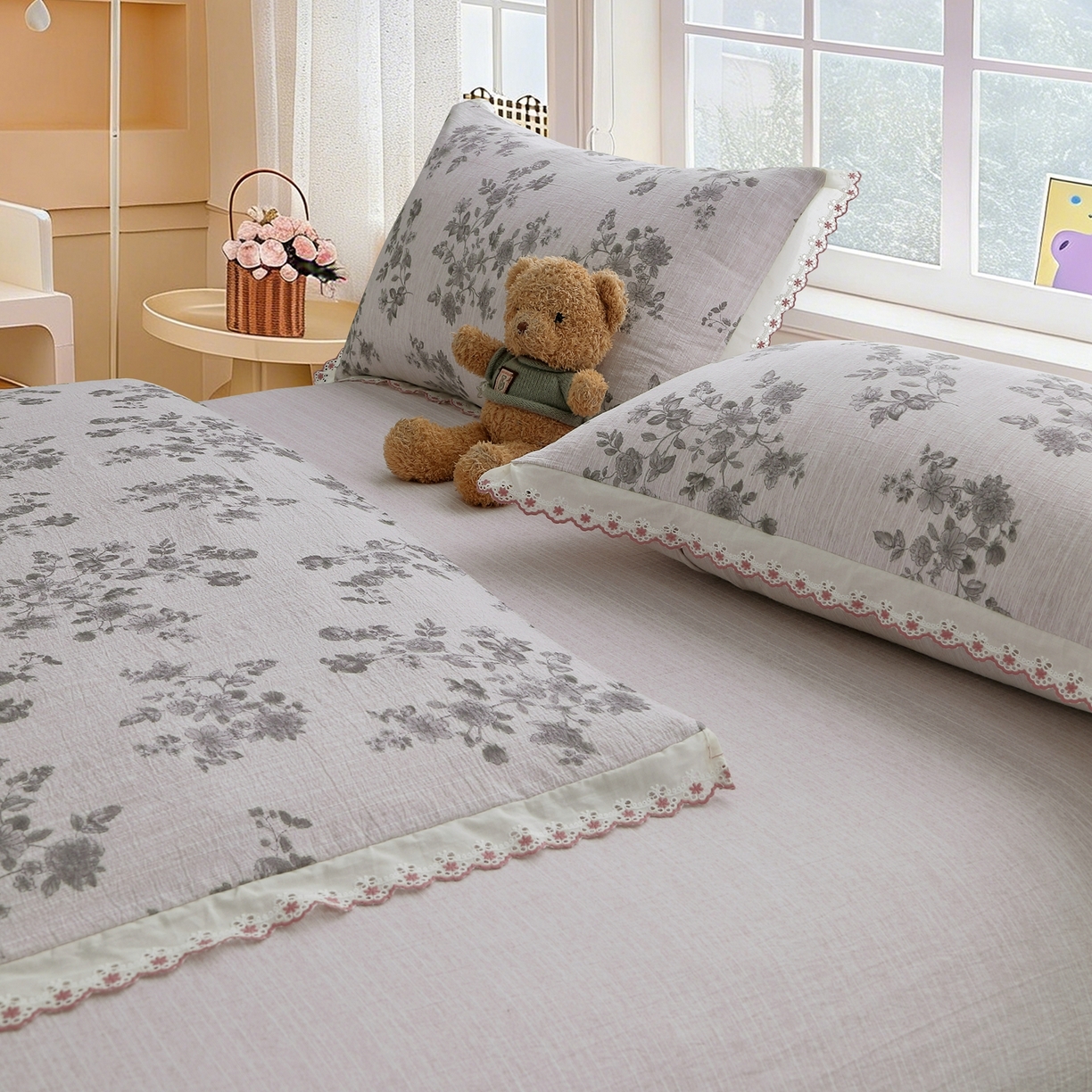 91家纺网 家纺一手货源 找家纺 恋之语 2026新款全棉花边色织水洗棉花边四件套 灰枝漫舞